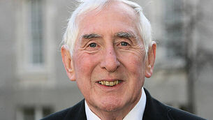 Chelsea beat Manchester United in FA Cup final to seal domestic treble