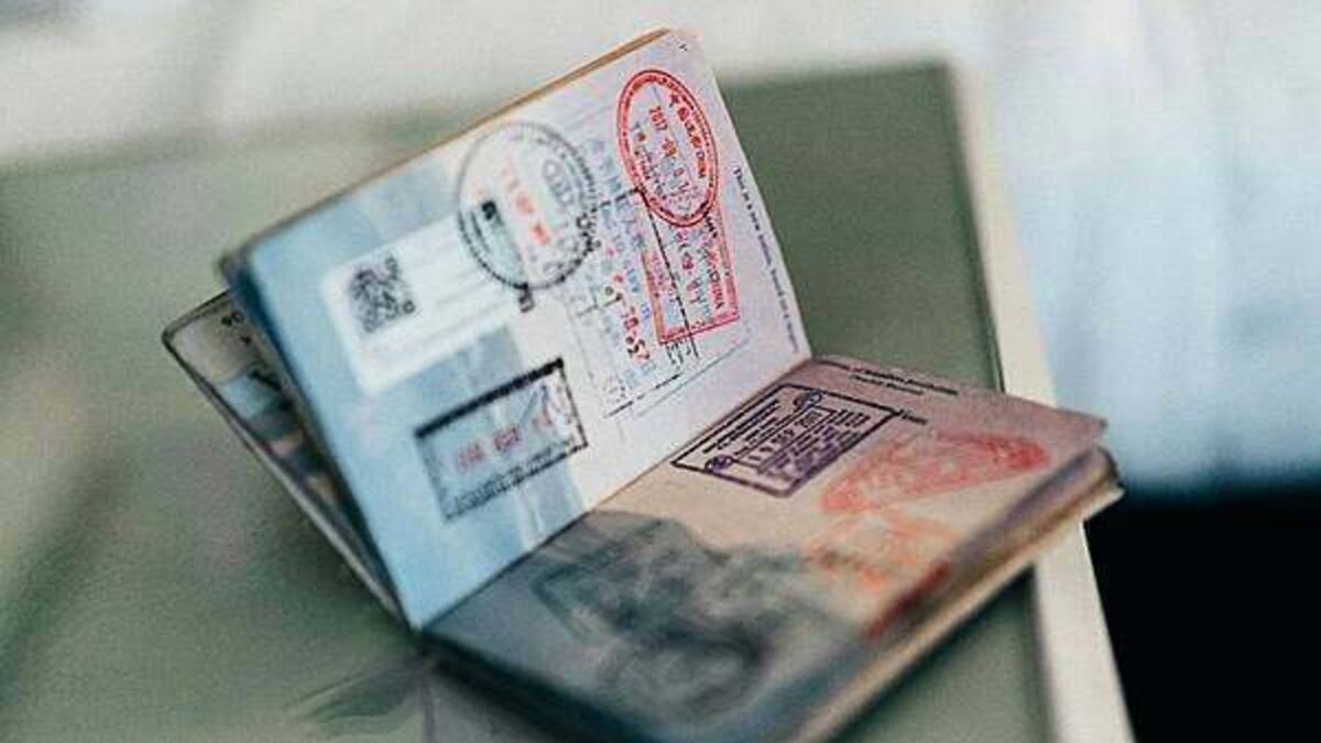 Pensioner (75) stopped at Dublin Airport with fake passport had 'huge collection' of identities