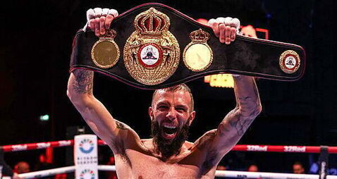 Anthony Cacace wins world super featherweight title in victory over James Dickens in Dublin