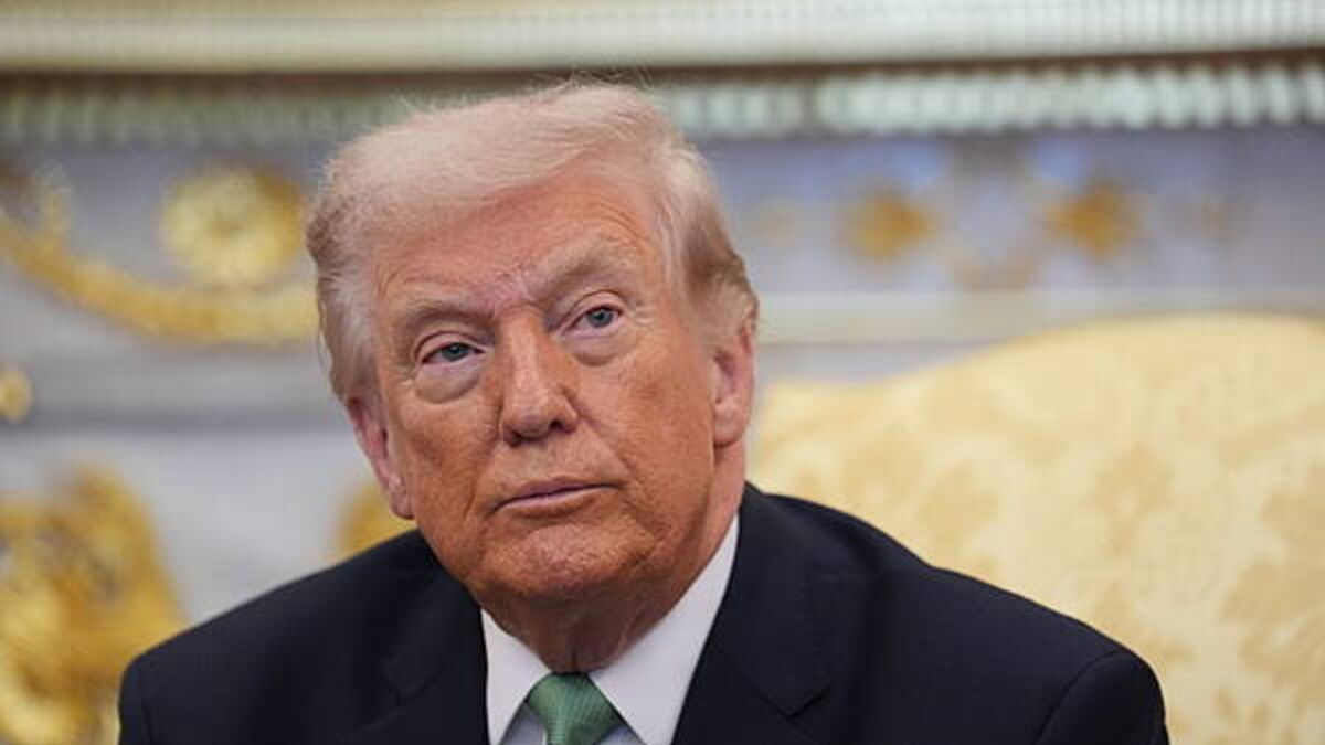 Donald Trump tells Micheál Martin to buy US liquified natural gas