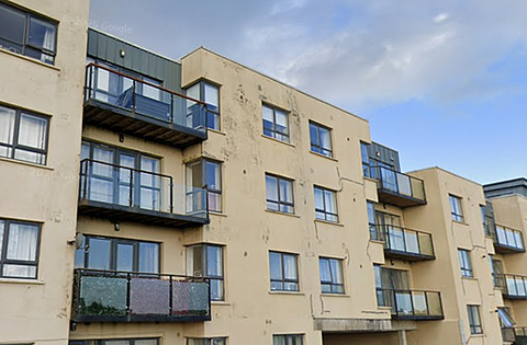 Waterford Council to inspect balconies after fall by two children