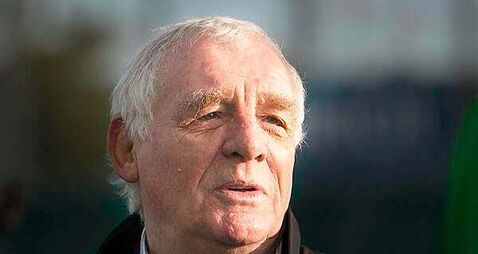 Eamon Dunphy says Hallgrímsson should go 'back to dentistry' after play-off defeat