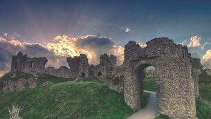 <p>The Rock of Dunamase File pic</p>