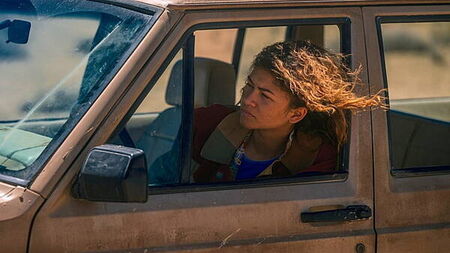 Euphoria returns to screens with tributes to late stars