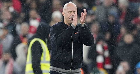 Arne Slot boosted by Liverpool display but fears serious Hugo Ekitike injury