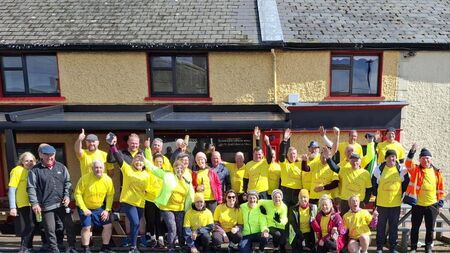 Clonaslee High Nellies cycle 134km to Shannon for BUMBLEance