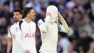 Man Utd strengthen Champions League bid after edging past struggling Chelsea