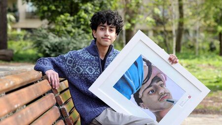 Two Laois students win Texaco art awards