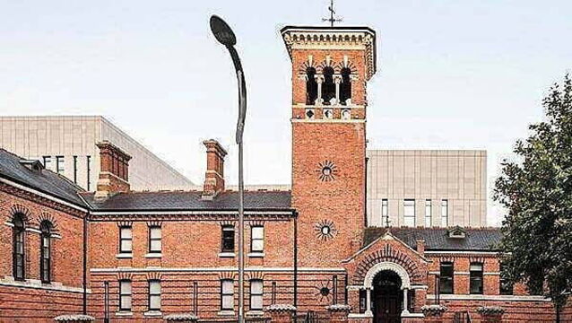 Women (26) deported by ICE fined for stealing ham and cosmetics