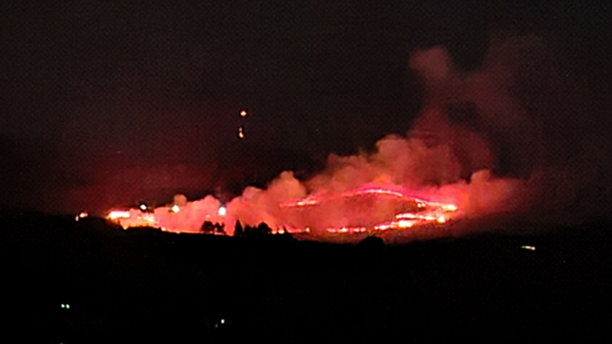 Fire crews fight extensive gorse fires on Blackstairs Mountains