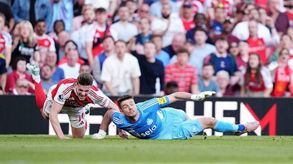 Refereeing decisions anger Mikel Arteta but Arsenal hit the front again