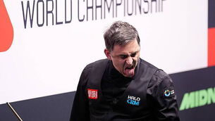 Arsenal overcome controversial Myles Lewis-Skelly red card to edge out Wolves