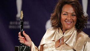 Sarah J Maas confirms release dates for new A Court Of Thorns And Roses books