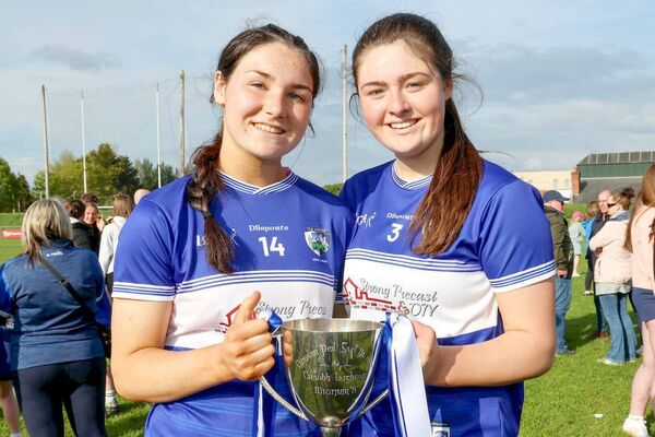 Sisters Lucy and Katie O'Reilly enjoy their moment in the sun after the final 	 Photo: Paul Dargan