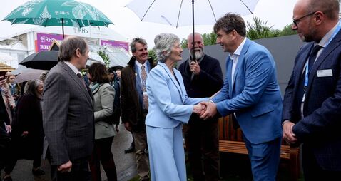Laois native supplied flowers to gold medal-winning garden at Chelsea Flower Show 2026