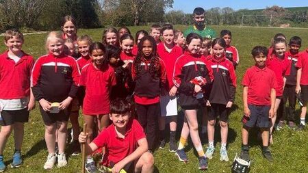 Champion hurler from Iraq visits Laois school