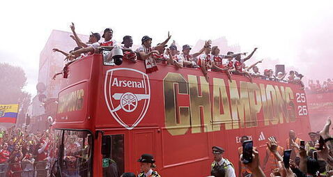 Six stabbed in hours after Arsenal Premier League victory parade
