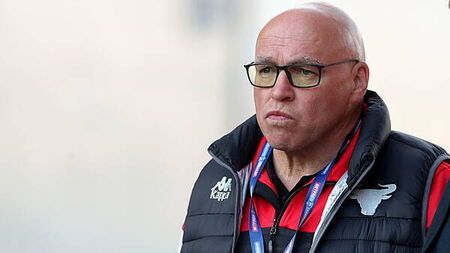John Kear remembered as inspirational figure by former player Johnny Lawless