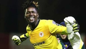 Arsenal need last-gasp winner against plucky Wolves to move five points clear