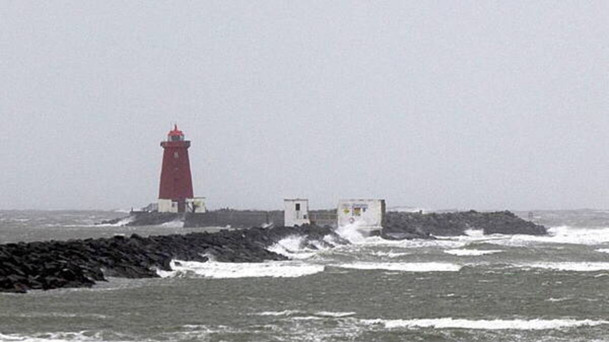 Thunderstorm warning in place for three counties