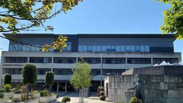 <p>Laois Co Council HQ at County Hall </p>