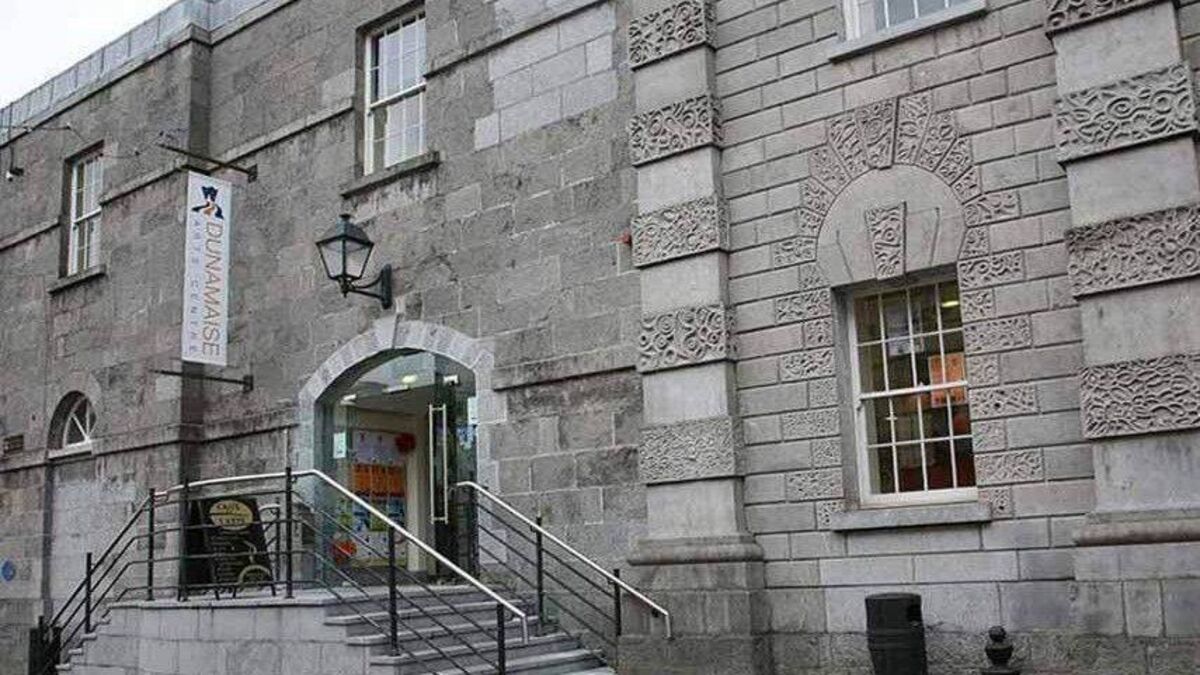 Urgent staff issues at Dunamaise to be raised at council meeting