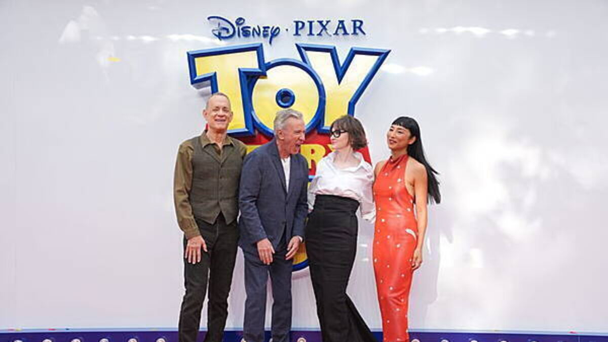 Mixed reviews for Toy Story 5 but critics agree tech-reliance warning important