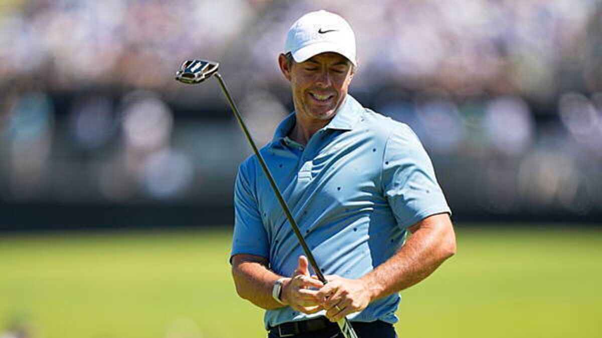 Rory McIlroy makes strong start to third round in pursuit of US Open leader