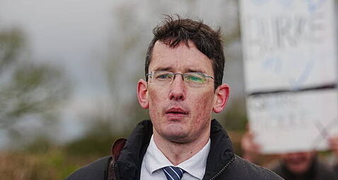 High Court will consider releasing Enoch Burke despite refusal to purge contempt