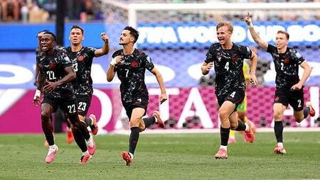 Stephen Eustaquio’s late strike sends Canada through