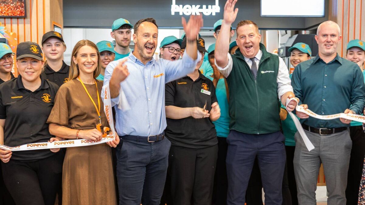 Customers queued for 17 hours for free chicken sandwiches at new Portlaoise Popeyes restaurant