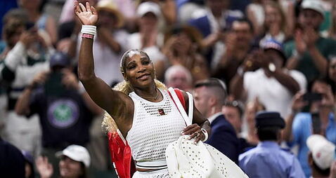 Serena Williams fightback falls short as she is beaten on Wimbledon comeback
