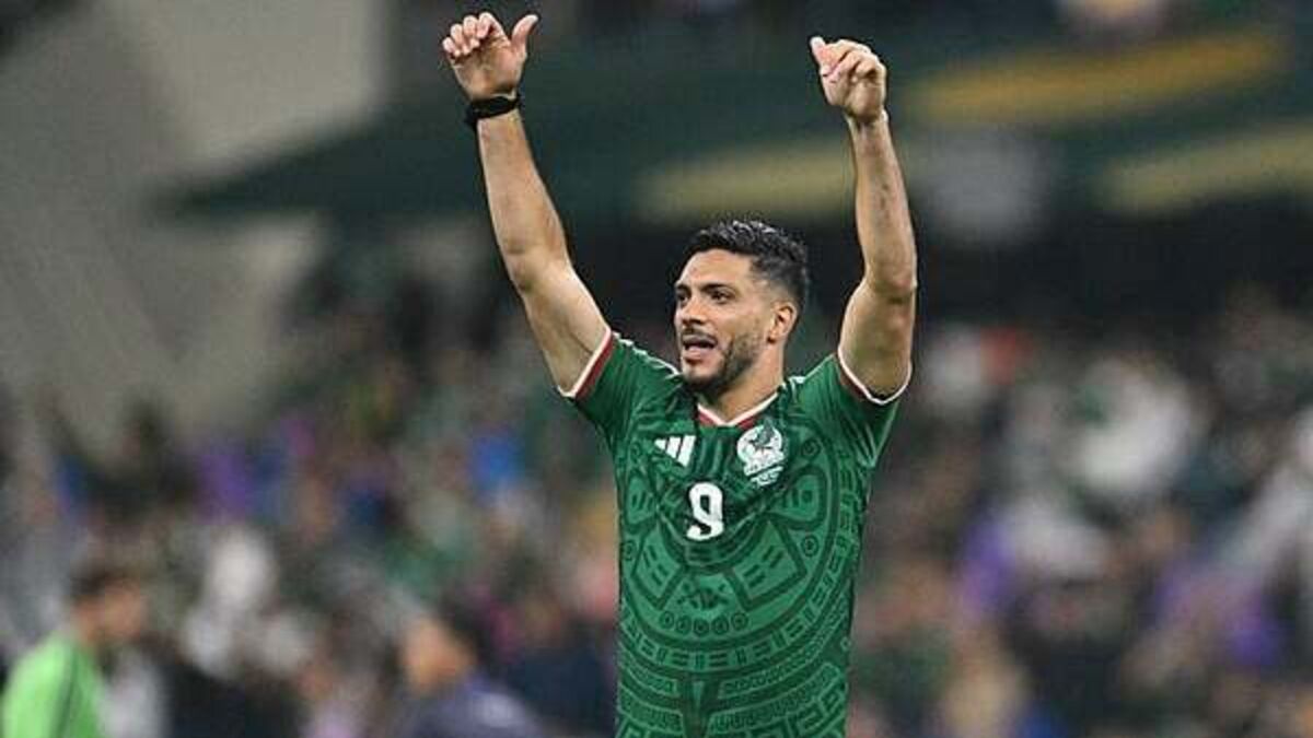 Mexico ease past Ecuador to set up potential England World Cup clash