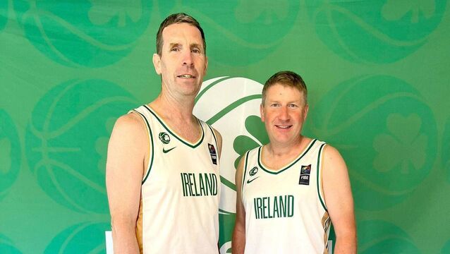<p>Portlaoise Panthers Greg Dunne with Ballyroan Bluestars' Rody McEvoy take their place in the M50 team</p>