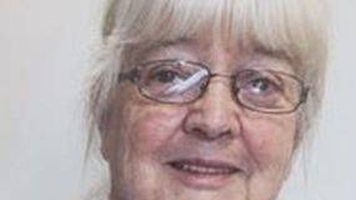 Laois death notice: Elizabeth Killeen (née Tynan), Mountrath