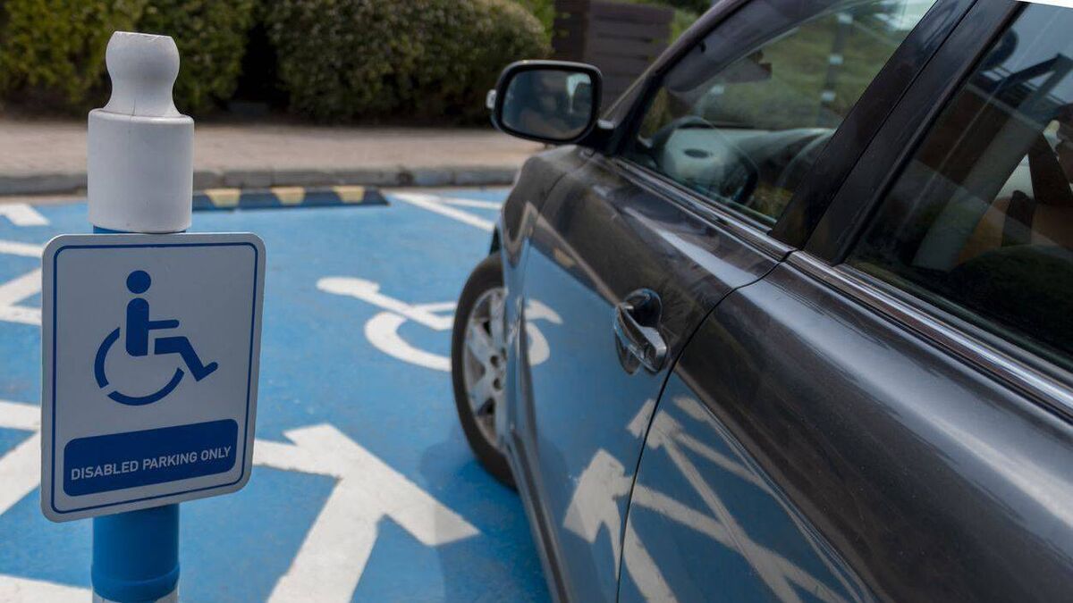 Laois man fined €300 for parking in disabled bay