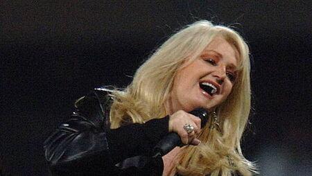 Rod Stewart and Tony Hadley among stars paying tribute to Bonnie Tyler