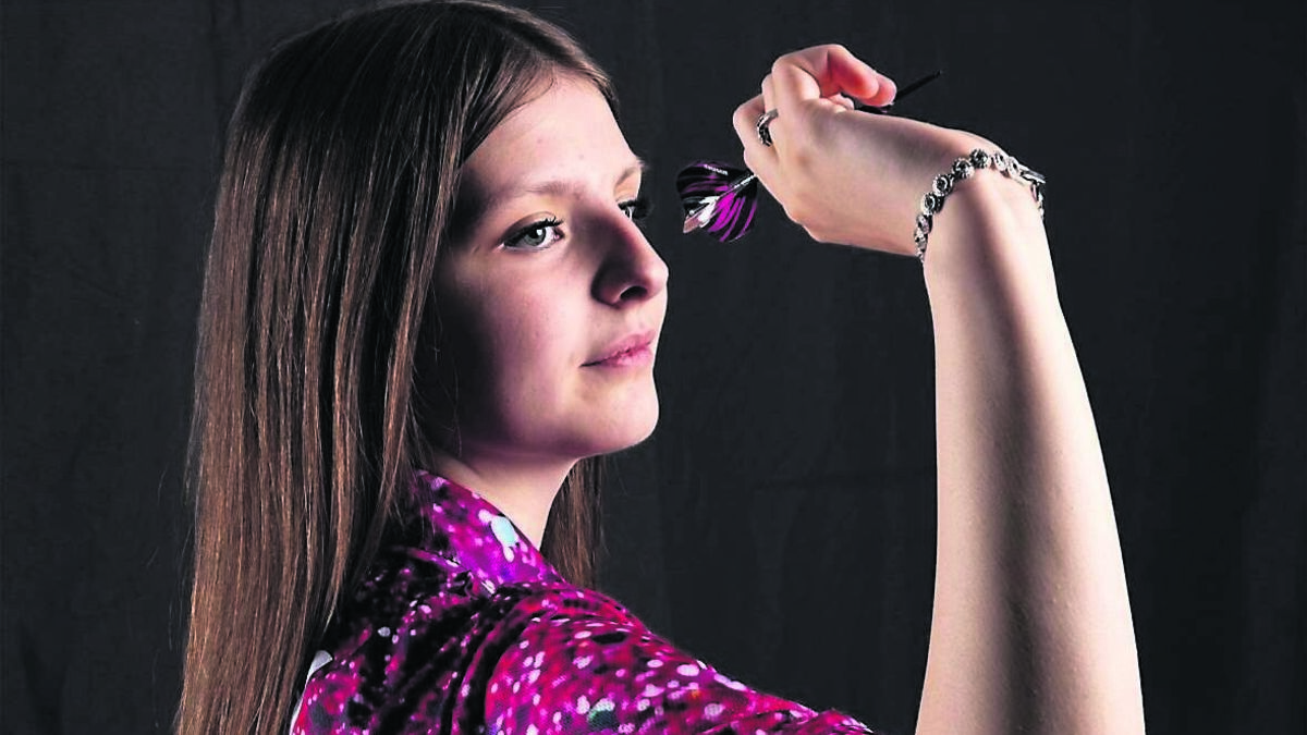 Laois darts sensation is set to sparkle at junior finals in Blackpool