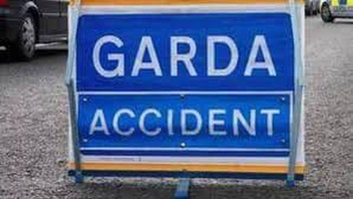 Truck overturns at Portlaoise roundabout