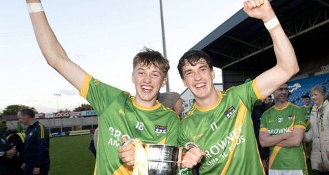 Clonad’s late surge sinks Mountmellick and secures knockout qualification 