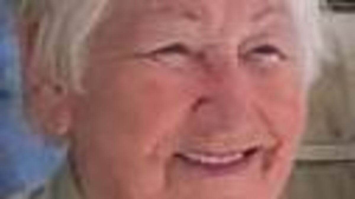 Laois death notice: Sheila Foster (née Kelly), Ballylinan