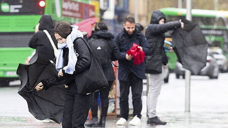 Yellow rain warning issued for three counties
