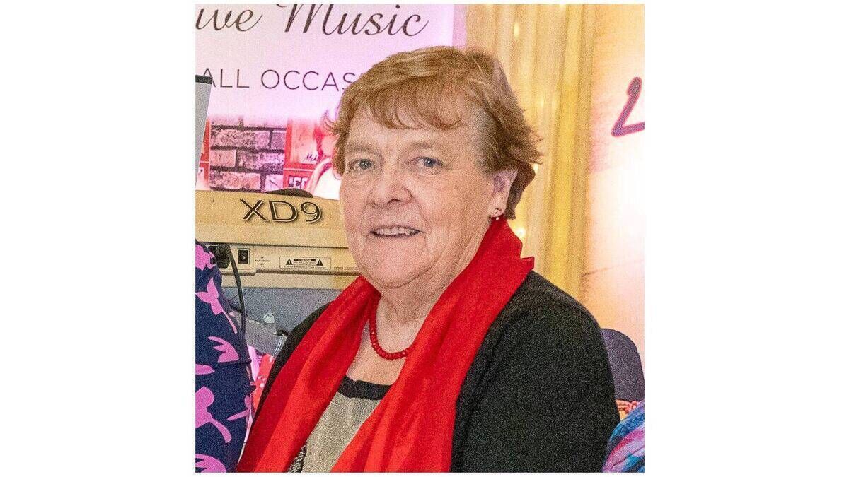 Sad tributes to popular lady (80) after crash death
