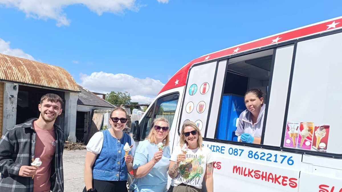 Rathdowney rocks at garden Street Feast