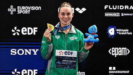 Ellen Walshe wins second gold medal, McSharry into 50m breaststroke final