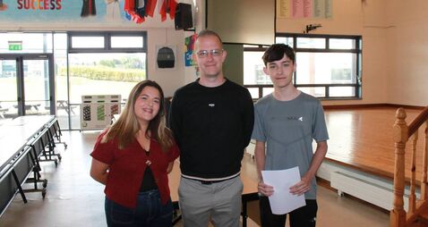 Portlaoise College celebrates Leaving Certificate class of 2026 Portlaoise College celebrates Leaving Certificate class of 2026