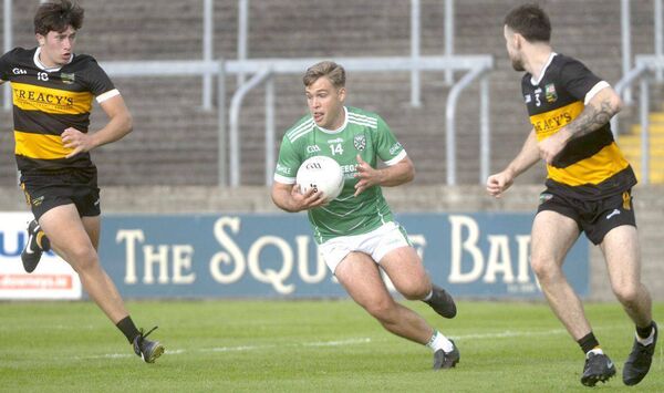 David Dineen (Stradbally) turns on goal in their SFC win over The Heath at Laois Hire O'Moore Park on Saturday Photo: Denis Byrne David Dineen (Stradbally) turns on goal in their SFC win over The Heath at Laois Hire O'Moore Park on Saturday Photo: Denis Byrne