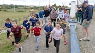 <p>The Mountmellick GAA Family Fun Run gets off to a start on Saturday</p>
