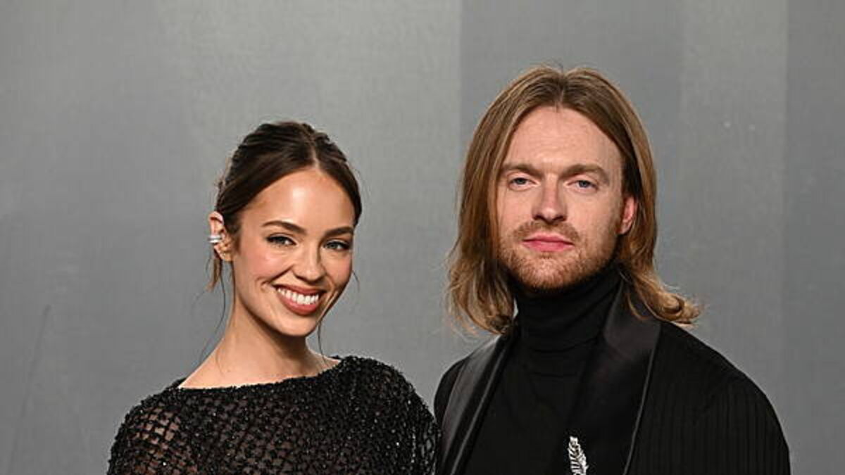 Singer Finneas O’Connell and YouTuber Claudia Sulewski are married