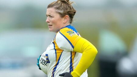 First-half scoring surge sends Sarsfields into quarter-finals